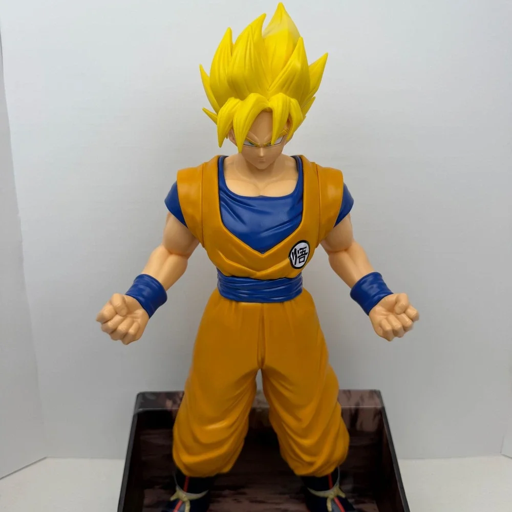 Bandai Dragon Ball Super Colossal Warriors Super Saiyan Goku 12